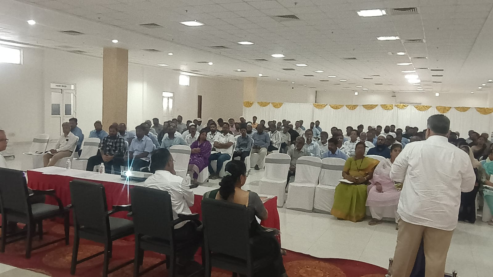 Seminar at Ambur by JD(Factories) Thiru. M.V.Karthikeyan
